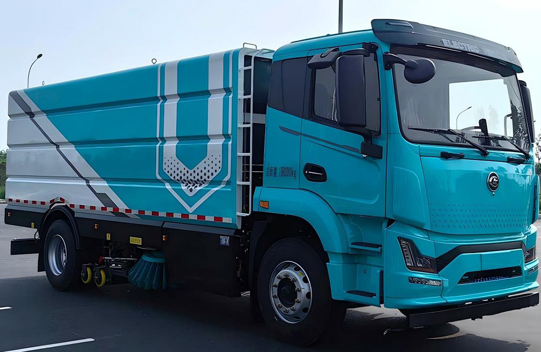 程力壹為純電動(dòng)洗掃車圖片1